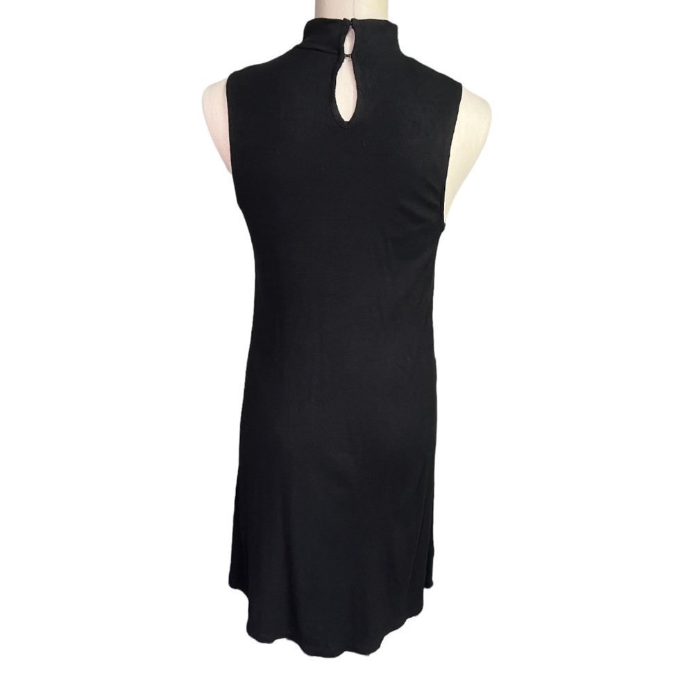 NWT Bebe Rhinestone Spell Out Dress Black Ribbed Size Medium - Picture 3 of 5